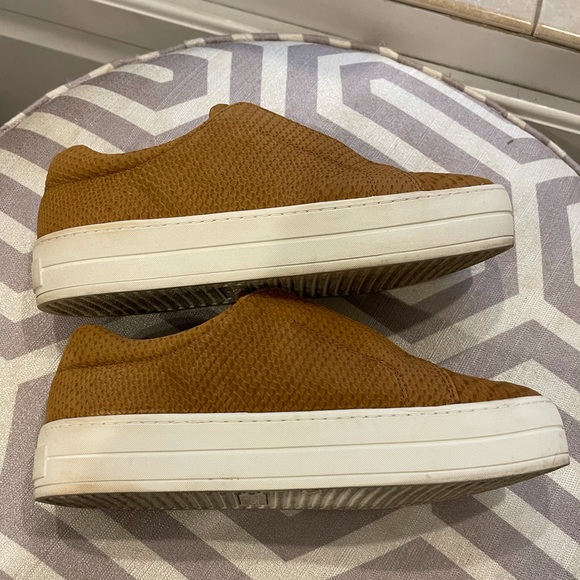 J Slides Heidi Tan Embossed Croc size 8 - Picture 10 of 12